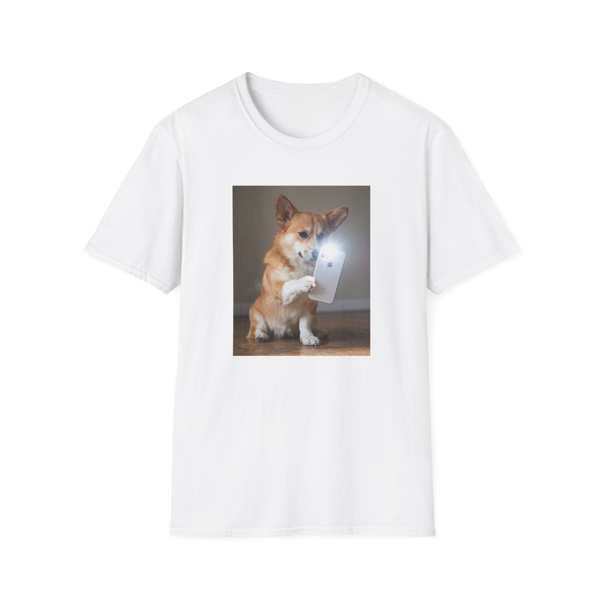 Mirror Selfie – Graphic Tee